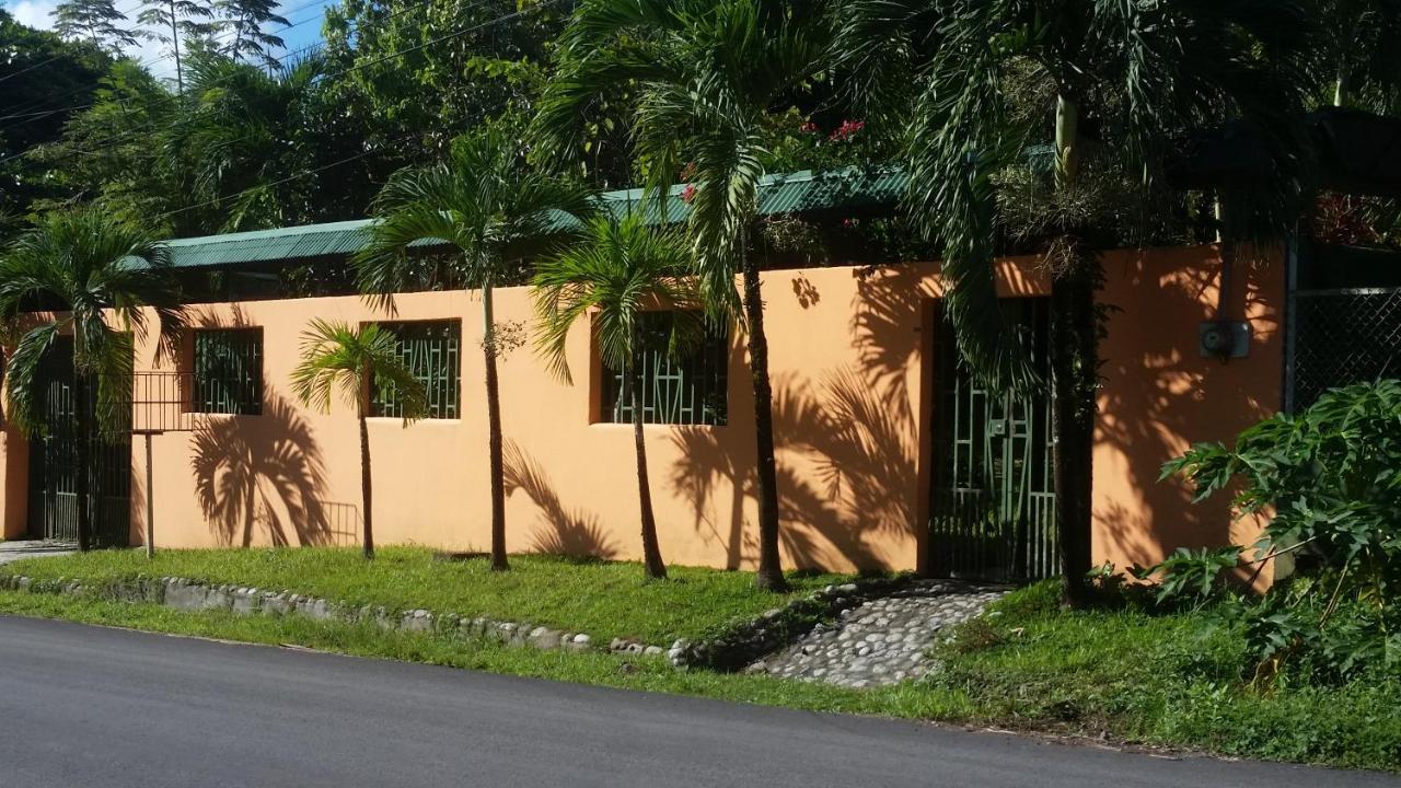 Embassy House Bed & Breakfast Puerto Jiménez Exterior photo